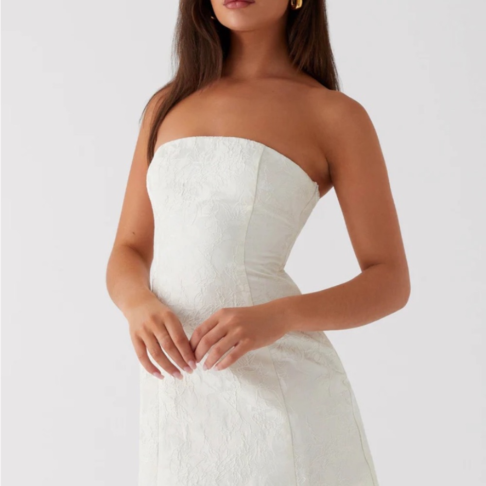 Peppermayo Strapless White Dress
